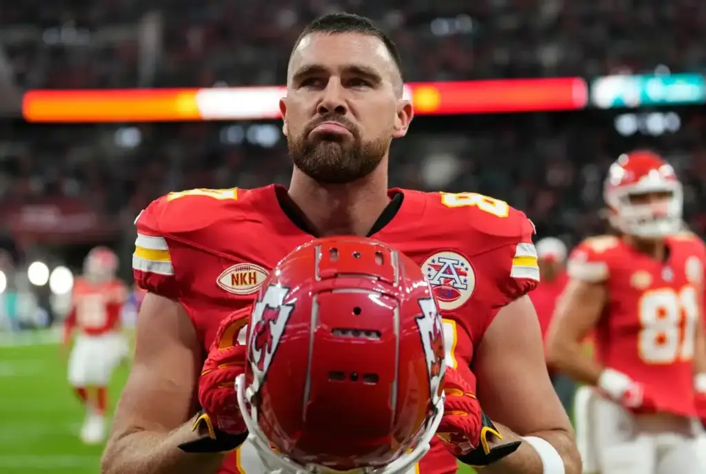 Offensive Weapons like Travis Kelce Stepping Up